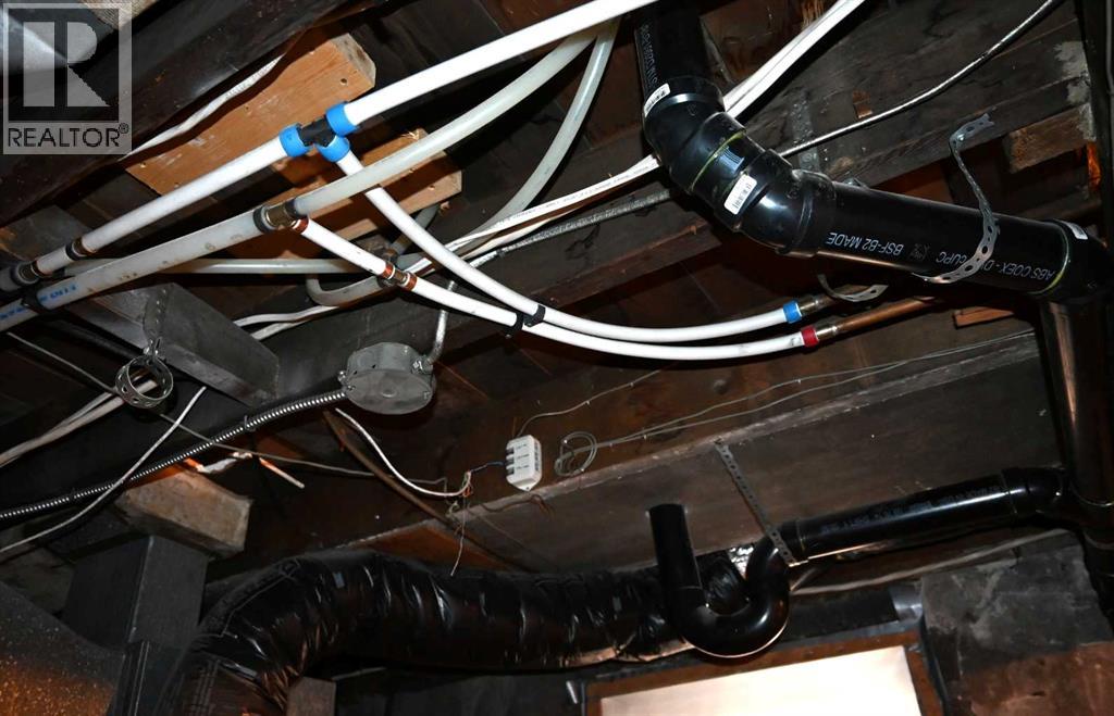 11946 20 Avenue, Blairmore, Alberta  T0K 0E0 - Photo 23 - A2249321