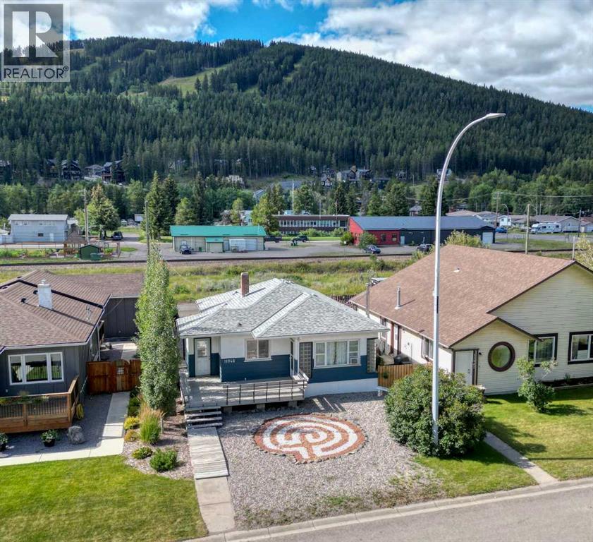 11946 20 Avenue, Blairmore, Alberta  T0K 0E0 - Photo 27 - A2249321