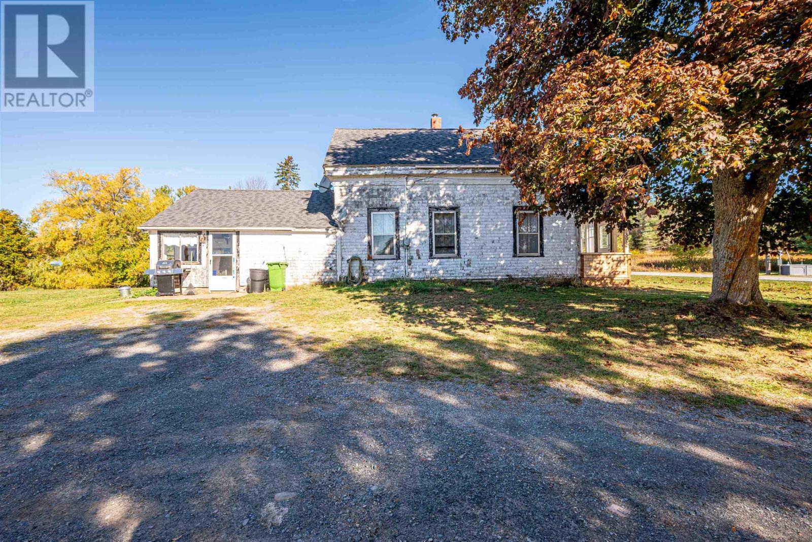 893 Highway 215, Brooklyn, Nova Scotia  B0N 2A0 - Photo 19 - 202525816
