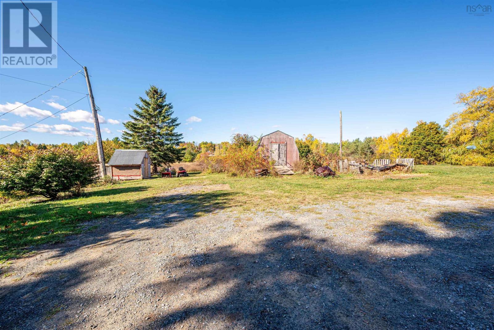 893 Highway 215, Brooklyn, Nova Scotia  B0N 2A0 - Photo 20 - 202525816