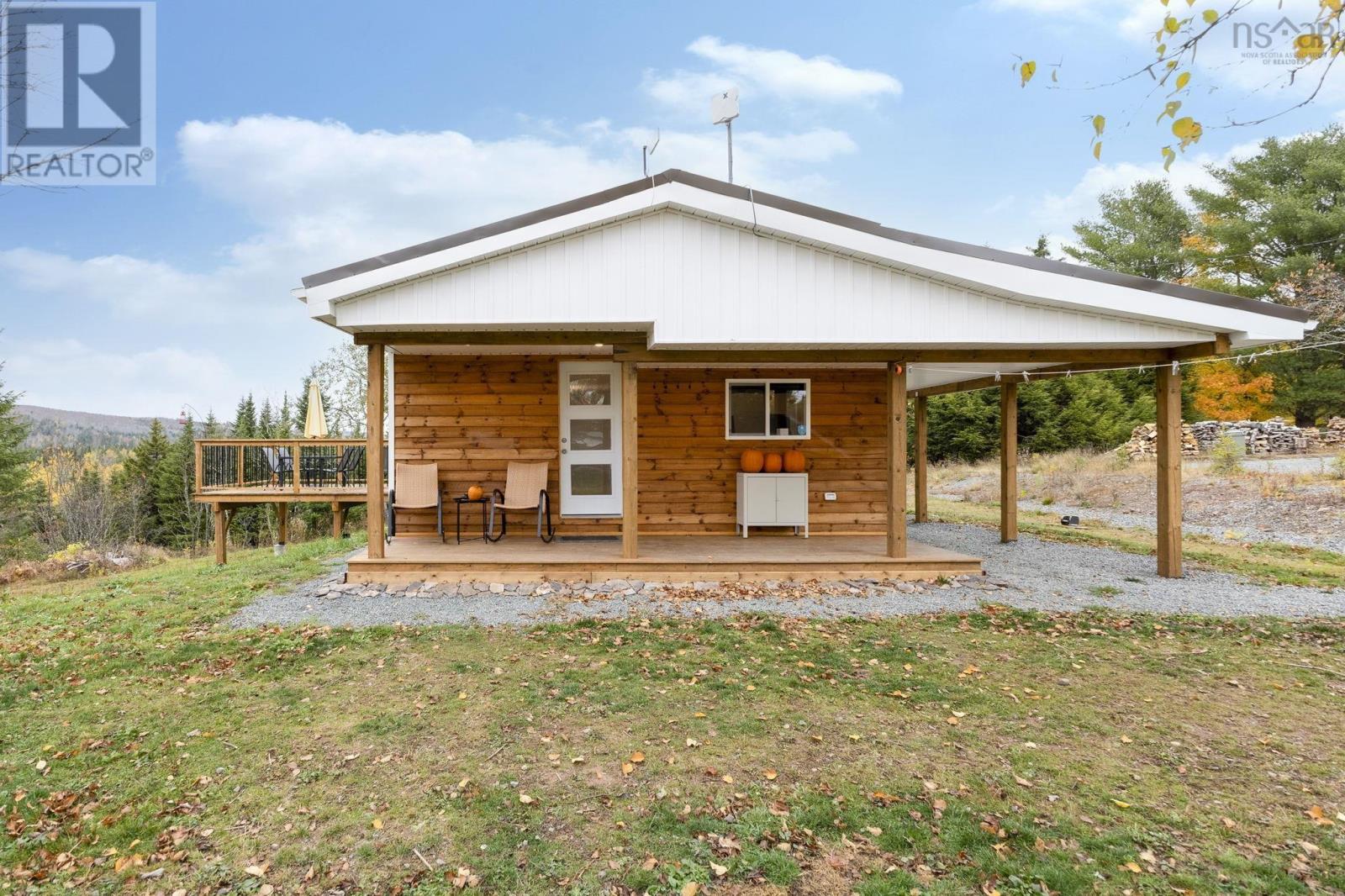 211 New River Road, Kemptown, Nova Scotia  B6L 2K8 - Photo 2 - 202526507