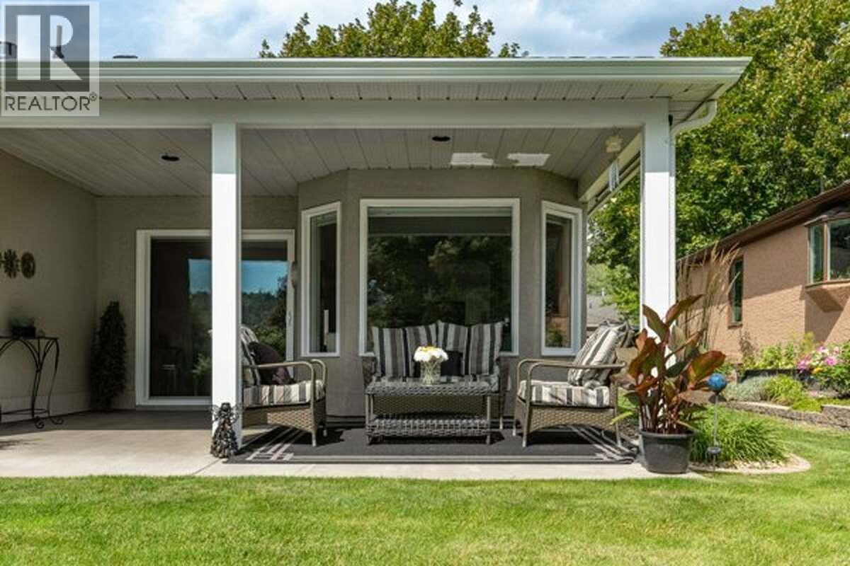 615 Glenmeadows Road Unit# 98, Kelowna, British Columbia  V1V 1N9 - Photo 3 - 10361935