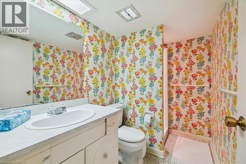 222 Strathcona Drive, Burlington, Ontario  L7L 2C8 - Photo 40 - 40781090