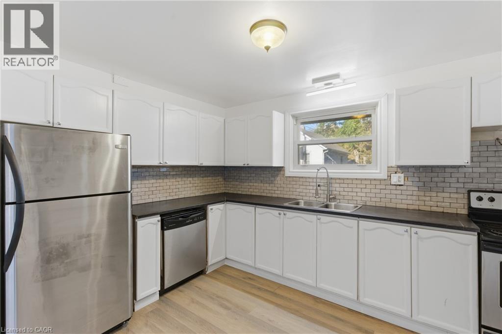 34 Gale Crescent, St. Catharines, Ontario  L2R 3K9 - Photo 18 - 40781488