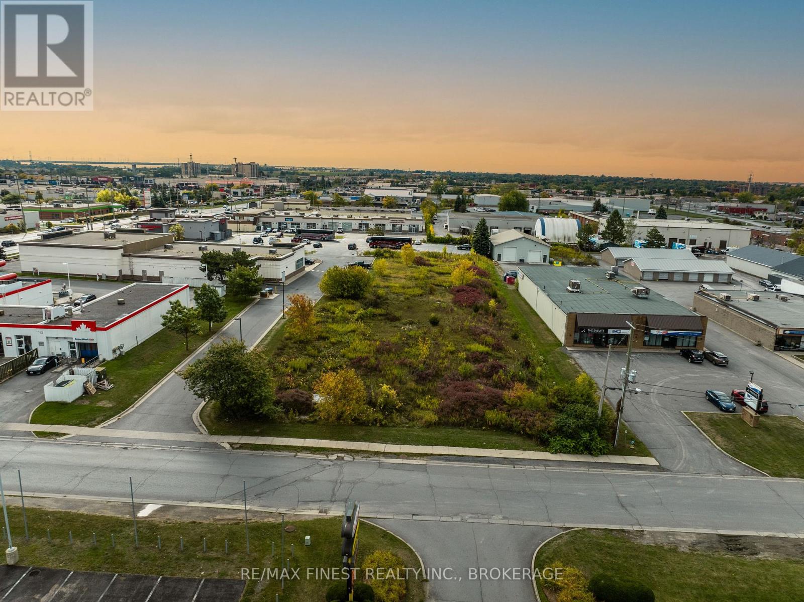 635 Arlington Park Place, Kingston (South Of Taylor-Kidd Blvd), Ontario  K7M 9A5 - Photo 10 - X12479935