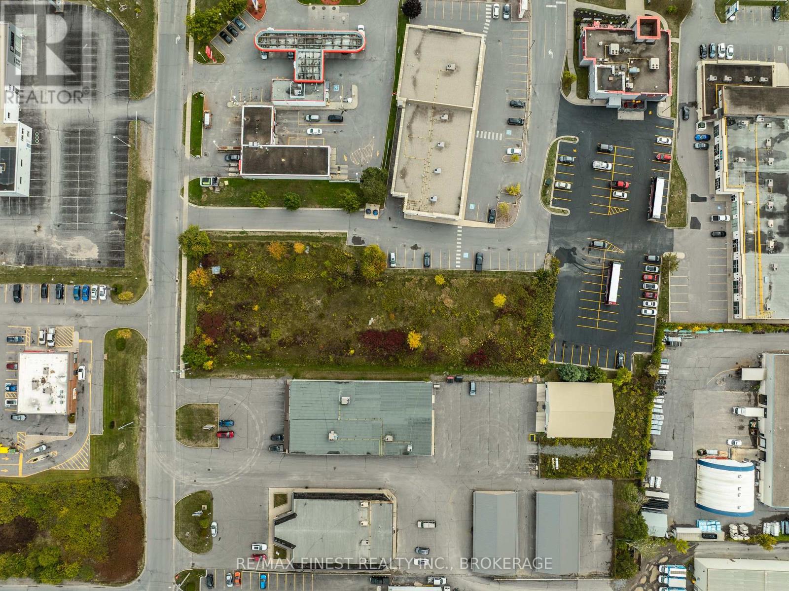 635 Arlington Park Place, Kingston (South Of Taylor-Kidd Blvd), Ontario  K7M 9A5 - Photo 4 - X12479935