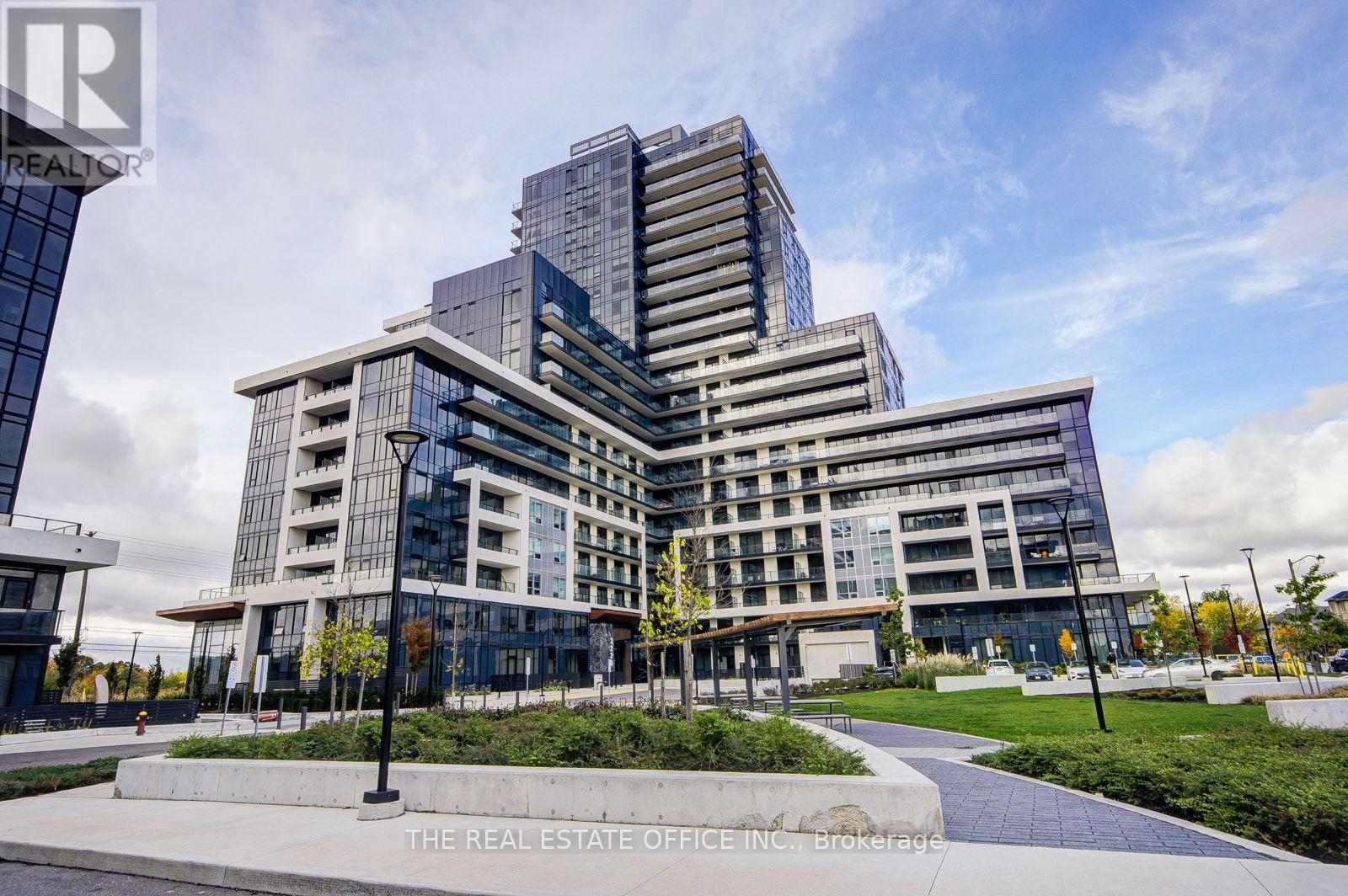 601 - 3220 WILLIAM COLTSON AVENUE, Oakville, Ontario