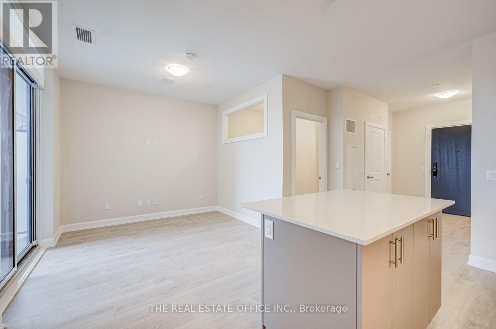 601 - 3220 William Coltson Avenue, Oakville, Ontario  L6H 7X9 - Photo 14 - W12479896