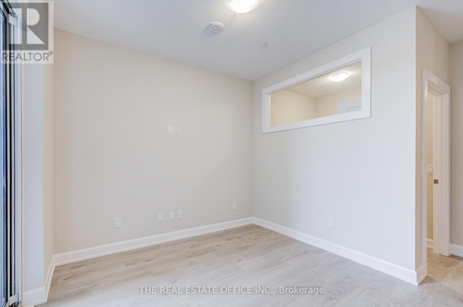 601 - 3220 William Coltson Avenue, Oakville, Ontario  L6H 7X9 - Photo 19 - W12479896