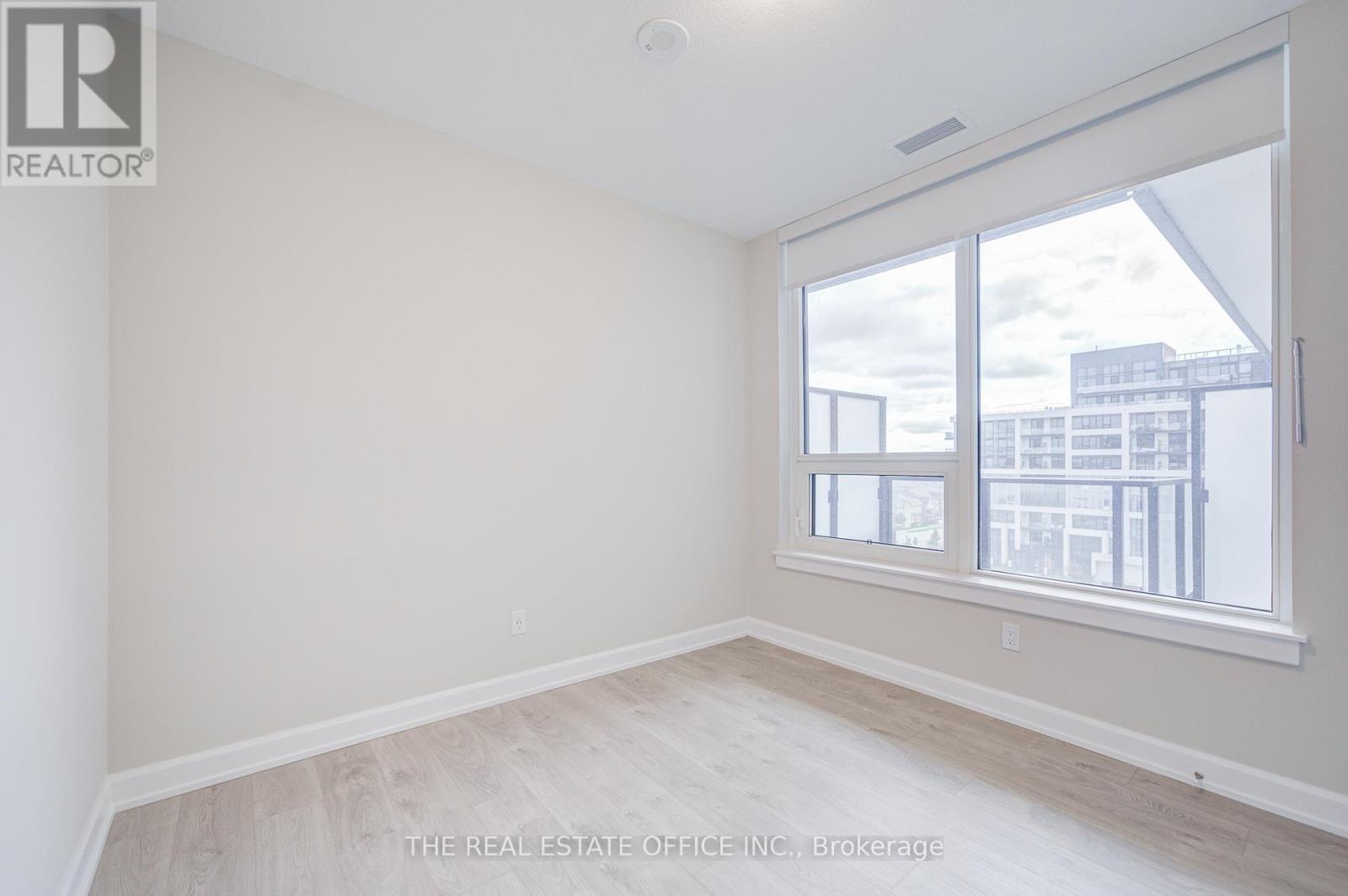 601 - 3220 William Coltson Avenue, Oakville, Ontario  L6H 7X9 - Photo 20 - W12479896