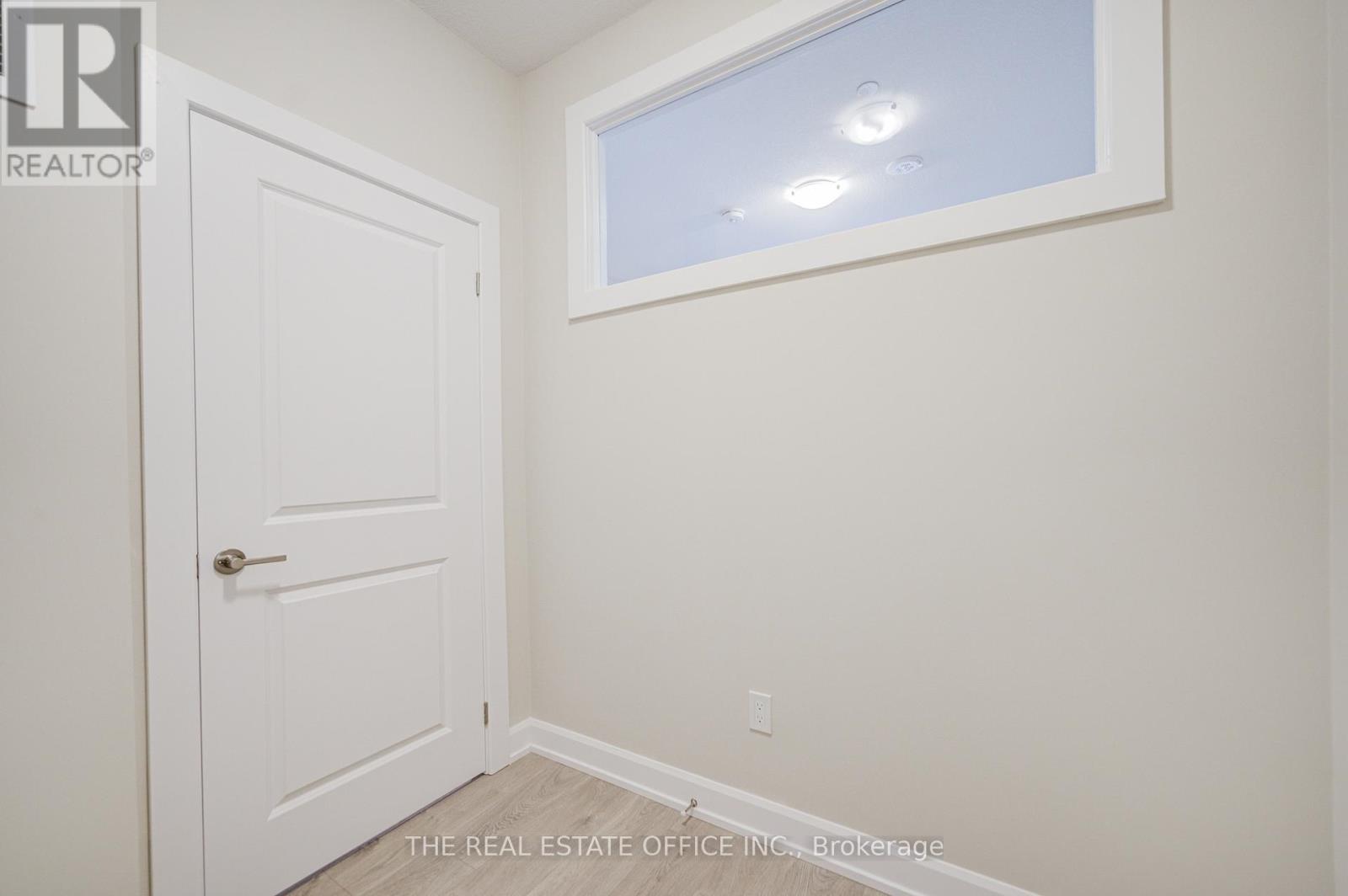 601 - 3220 William Coltson Avenue, Oakville, Ontario  L6H 7X9 - Photo 24 - W12479896