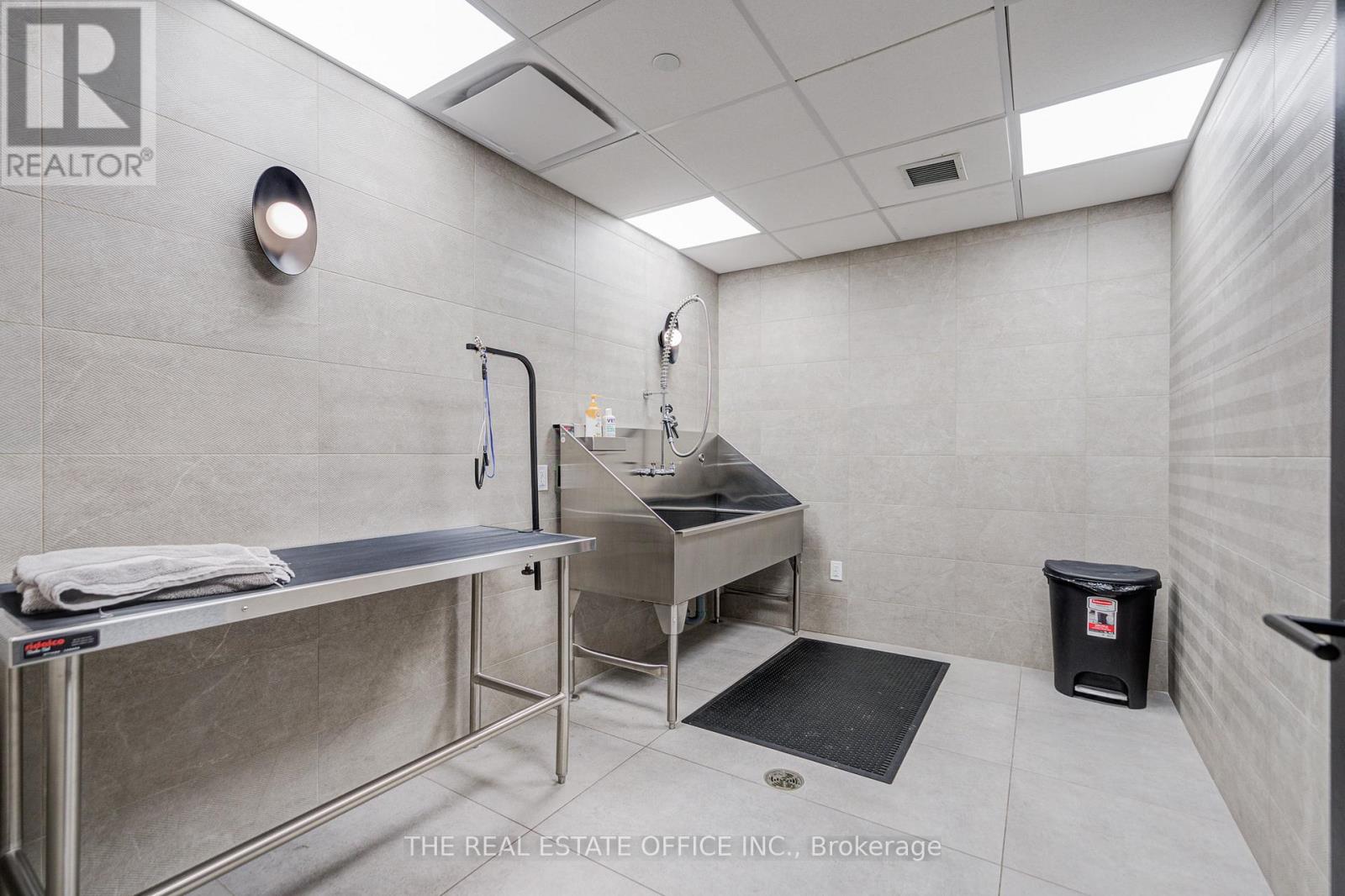 601 - 3220 William Coltson Avenue, Oakville, Ontario  L6H 7X9 - Photo 43 - W12479896