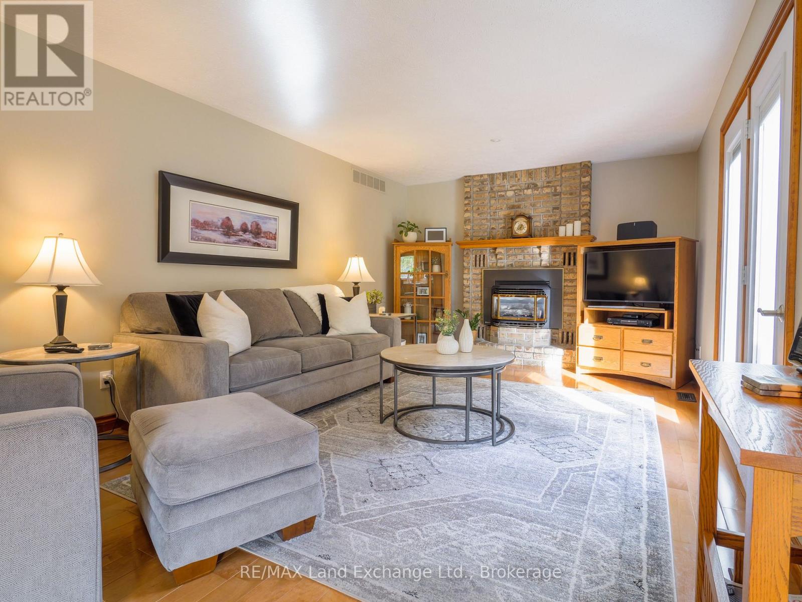 375 Stafford Street, Saugeen Shores, Ontario  N0H 2C1 - Photo 10 - X12479919