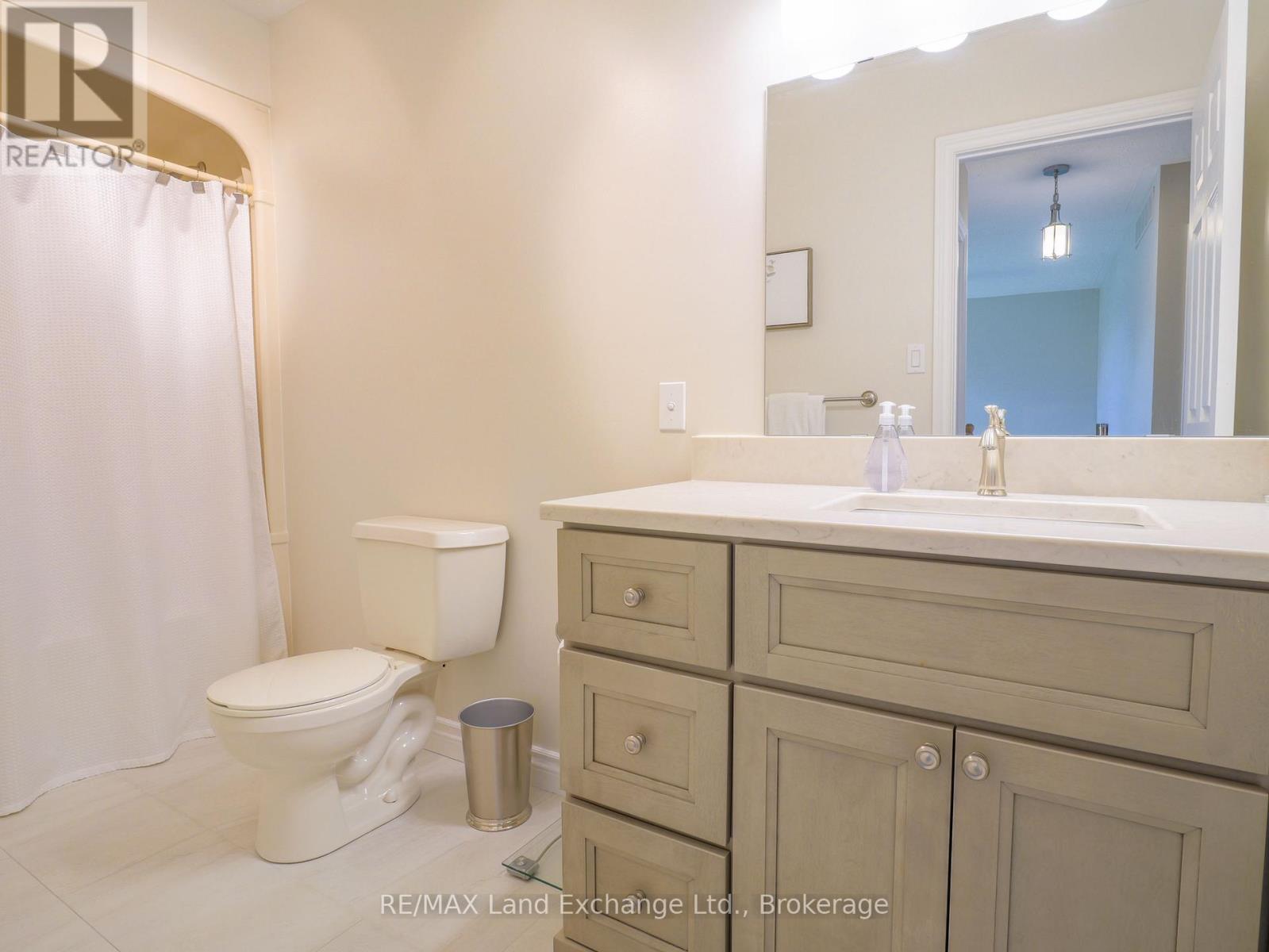375 Stafford Street, Saugeen Shores, Ontario  N0H 2C1 - Photo 22 - X12479919