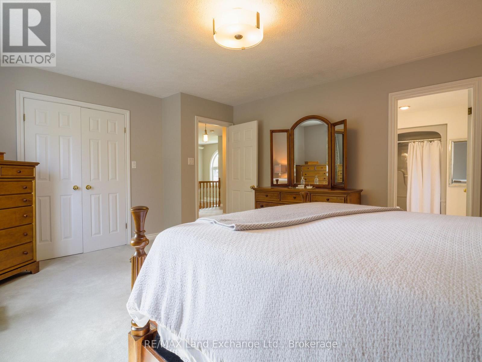 375 Stafford Street, Saugeen Shores, Ontario  N0H 2C1 - Photo 27 - X12479919