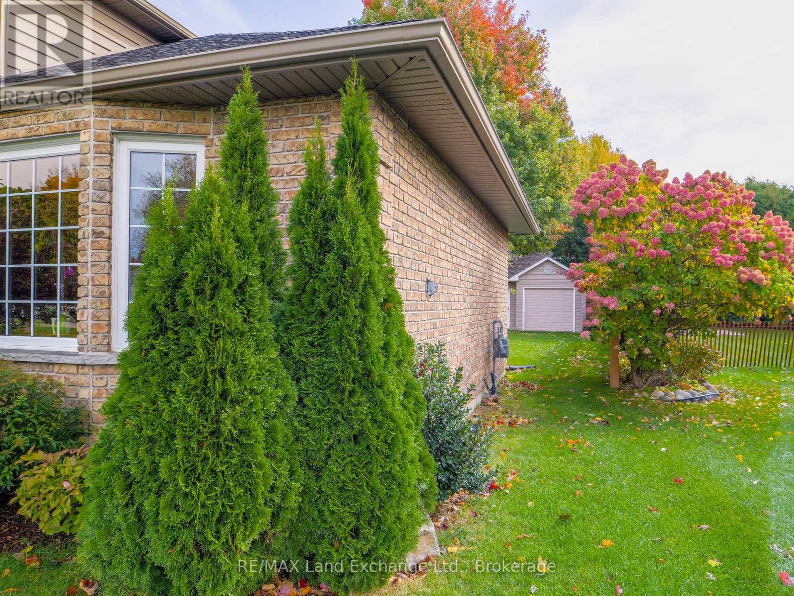 375 Stafford Street, Saugeen Shores, Ontario  N0H 2C1 - Photo 39 - X12479919
