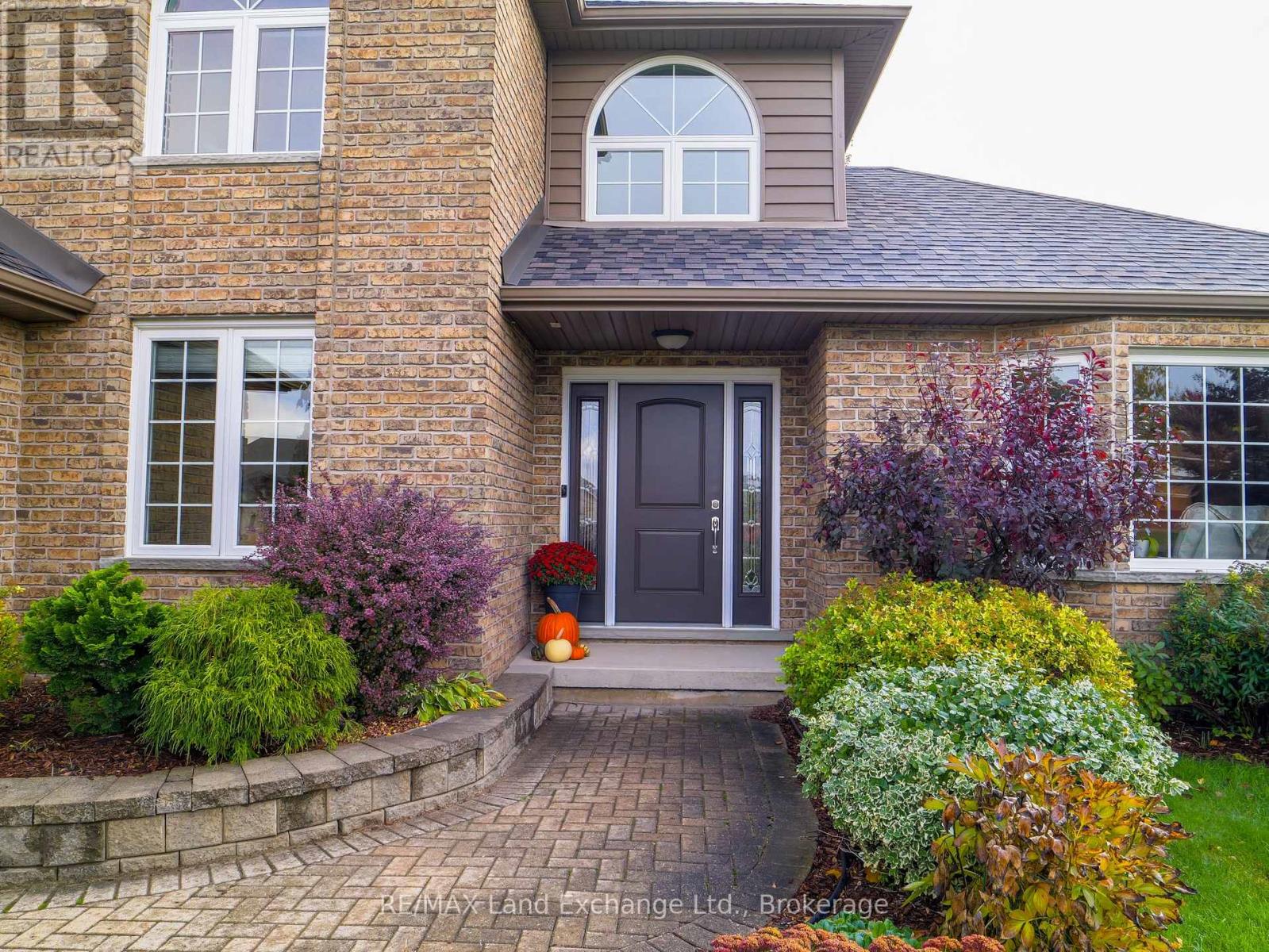375 Stafford Street, Saugeen Shores, Ontario  N0H 2C1 - Photo 47 - X12479919