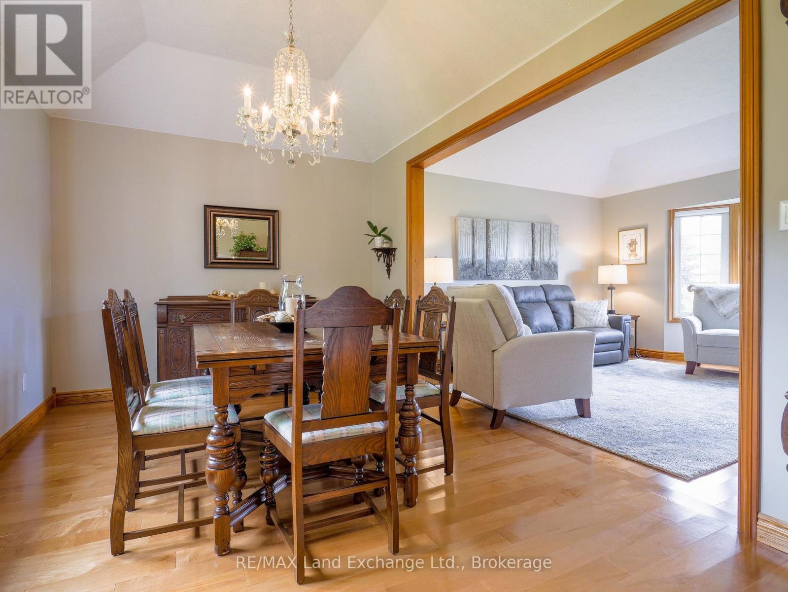 375 Stafford Street, Saugeen Shores, Ontario  N0H 2C1 - Photo 7 - X12479919