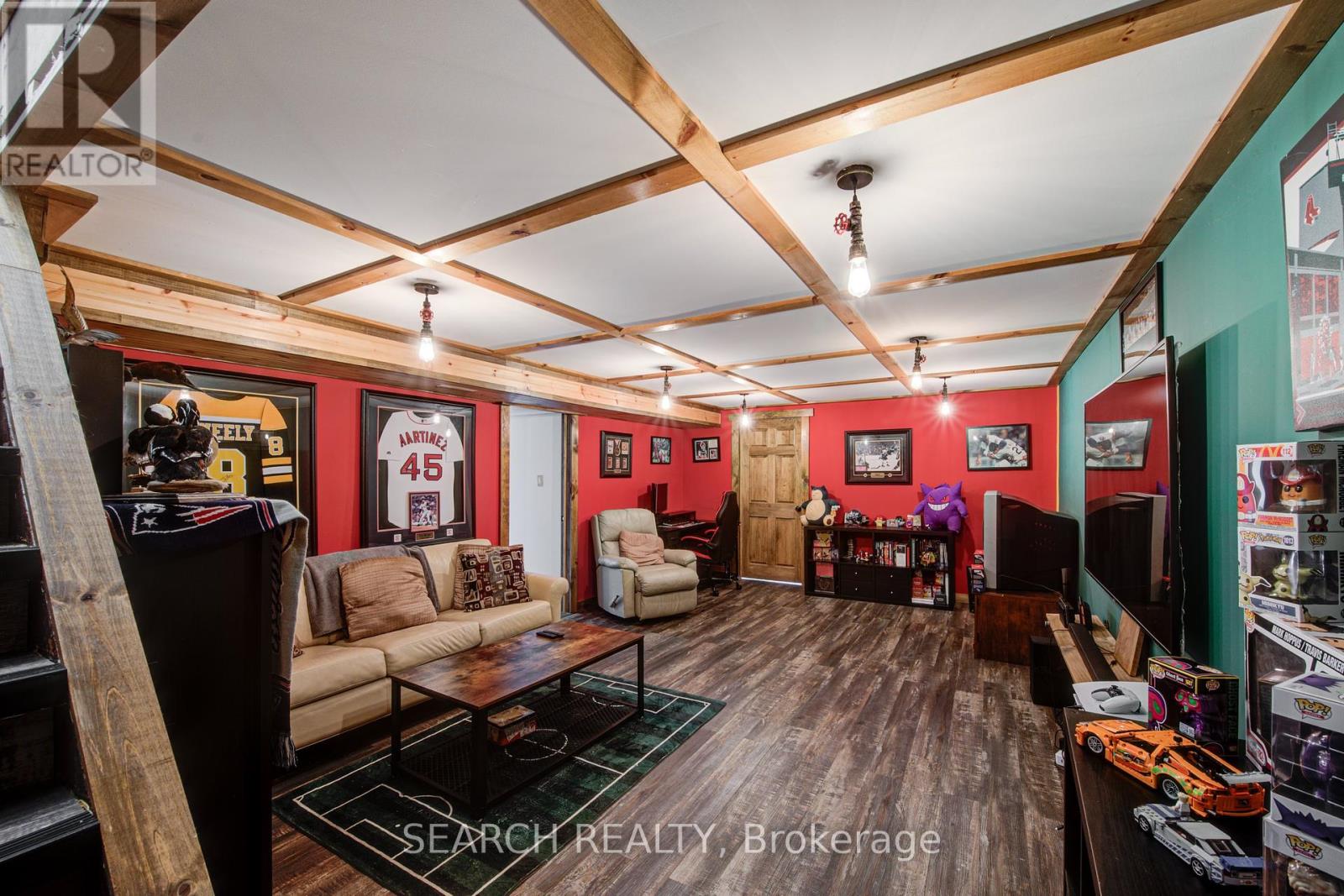 295 Victoria Street, Ingersoll, Ontario  N5C 2N3 - Photo 22 - X12417429