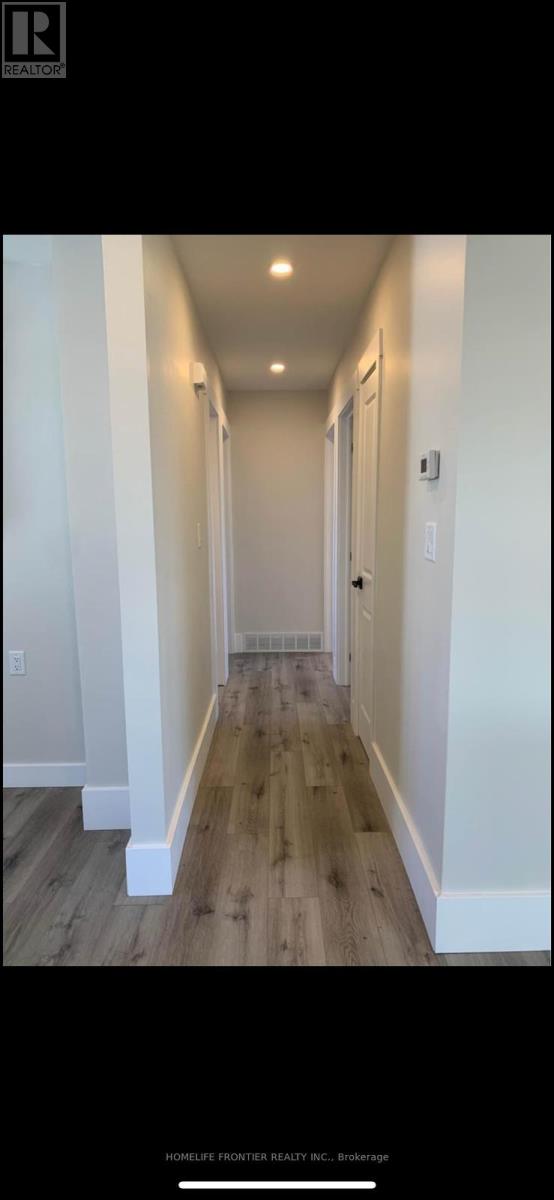 2880 Rivard Avenue, Windsor, Ontario  N8T 2H8 - Photo 2 - X12479622