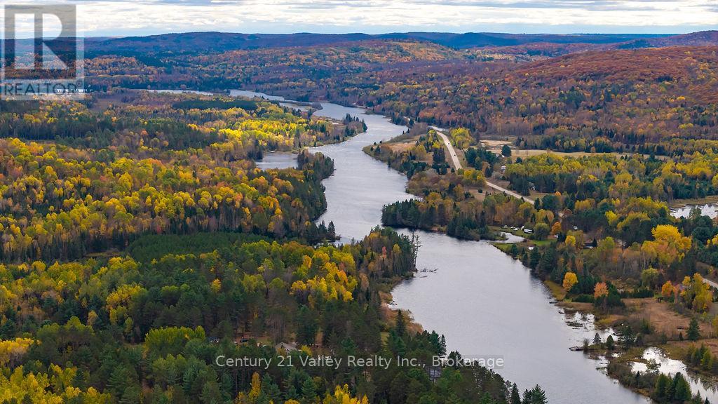 64 Eastern Avenue, Greater Madawaska, Ontario  K7V 1N3 - Photo 48 - X12479916