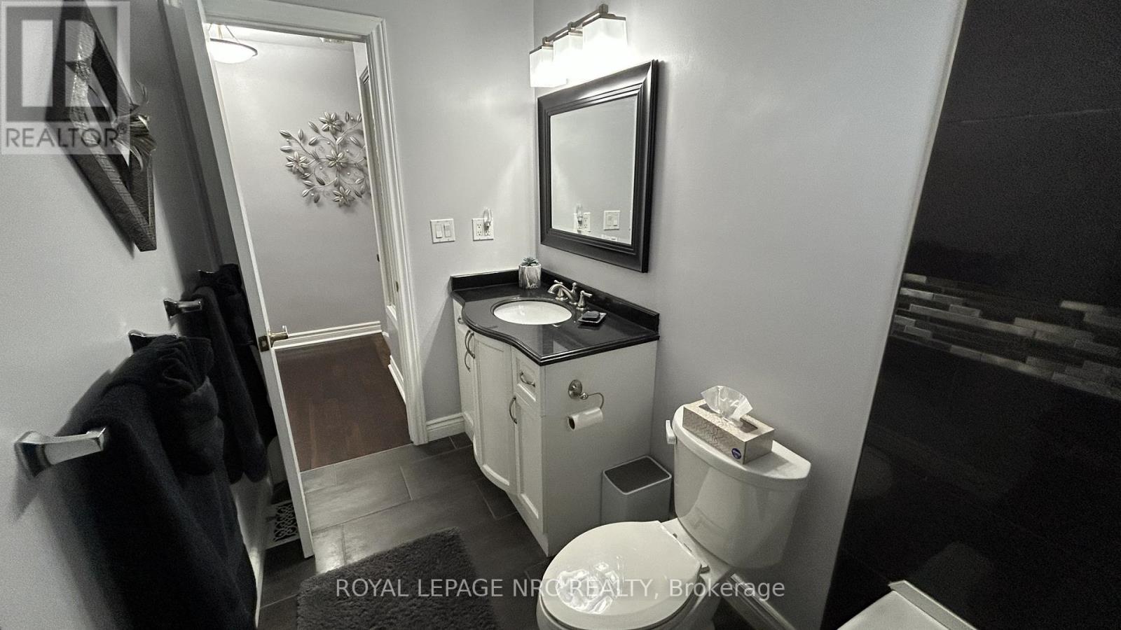 6197 Kirkland Drive, Niagara Falls (West Wood), Ontario  L2H 2A7 - Photo 20 - X12479898