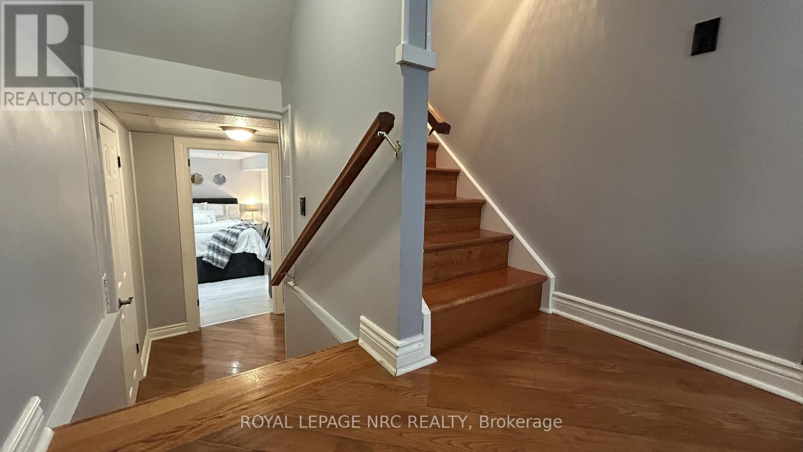 6197 Kirkland Drive, Niagara Falls (West Wood), Ontario  L2H 2A7 - Photo 22 - X12479898