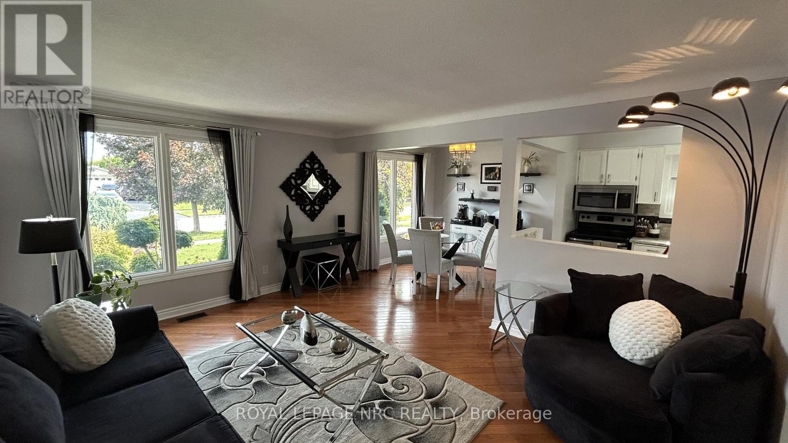 6197 Kirkland Drive, Niagara Falls (West Wood), Ontario  L2H 2A7 - Photo 6 - X12479898