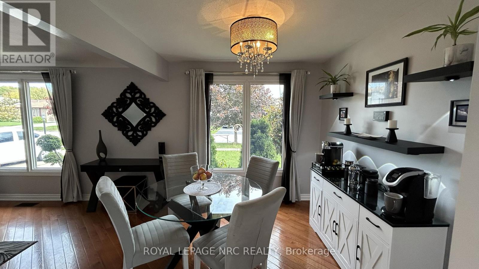 6197 Kirkland Drive, Niagara Falls (West Wood), Ontario  L2H 2A7 - Photo 8 - X12479898