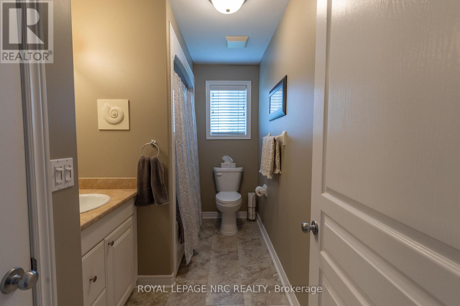 56 Nathalie Court, Welland, Ontario  L3B 6H7 - Photo 32 - X12479941