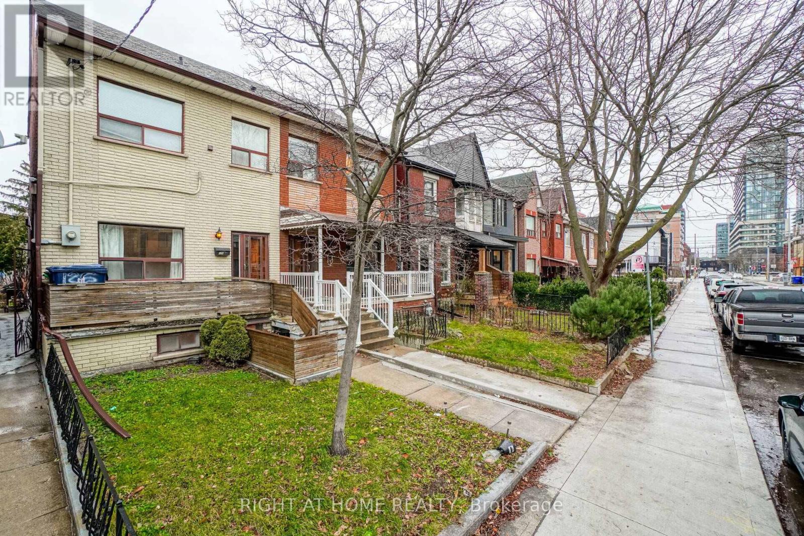 125 Lisgar Street, Toronto, Ontario  M6J 3G4 - Photo 35 - C12459659