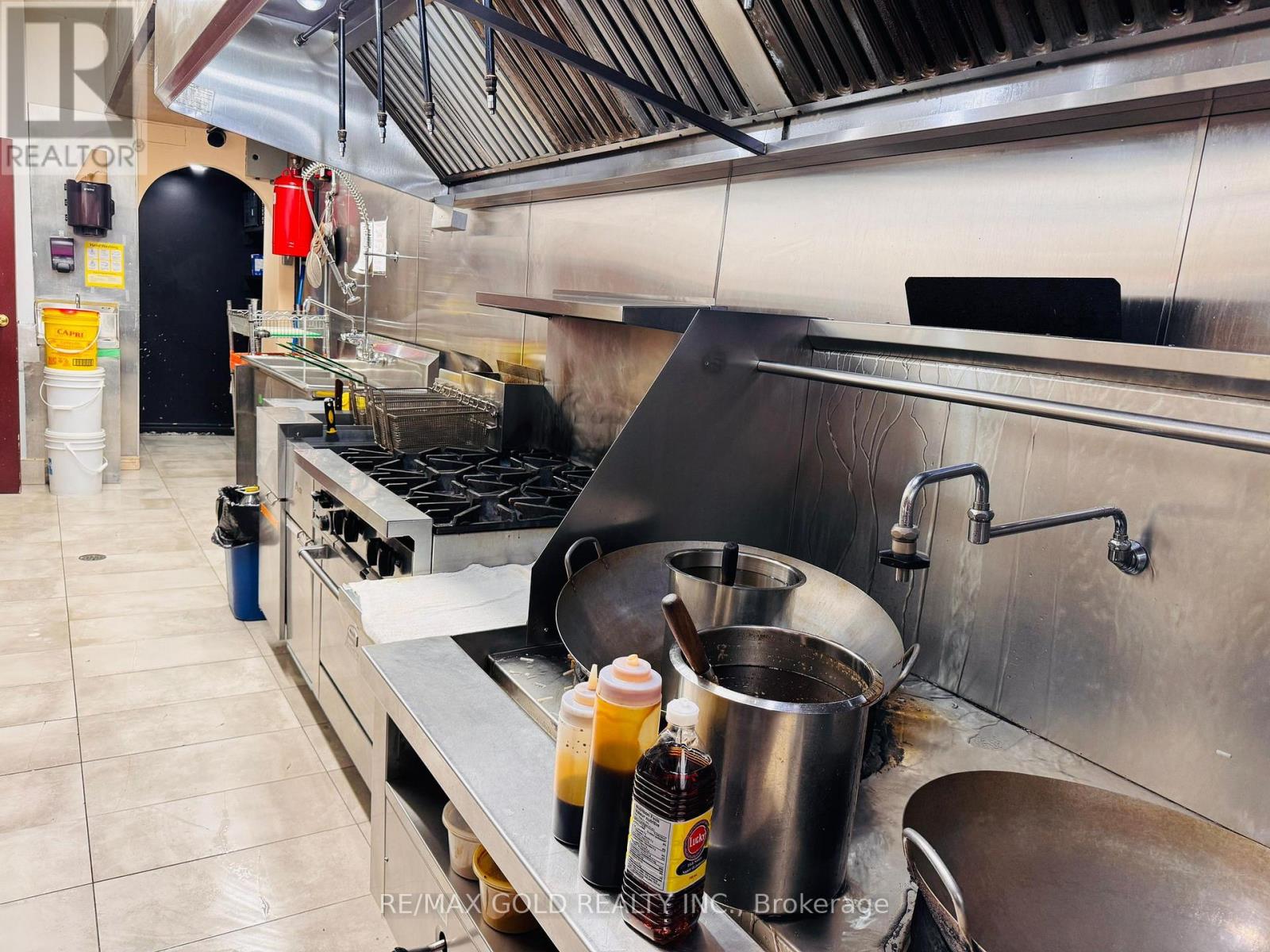 515 Danforth Avenue, Toronto, Ontario  M4K 1P5 - Photo 8 - E12477365