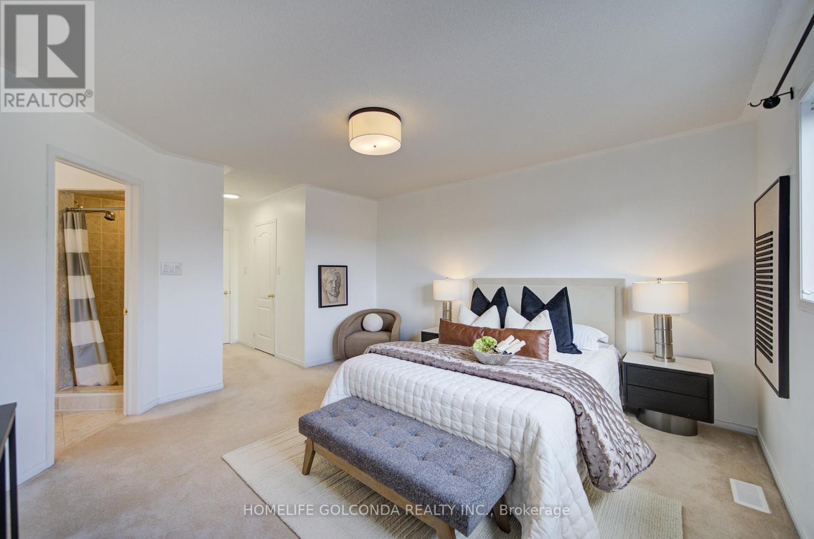 27 Lindcrest Manor, Markham, Ontario  L6B 0A7 - Photo 18 - N12479897