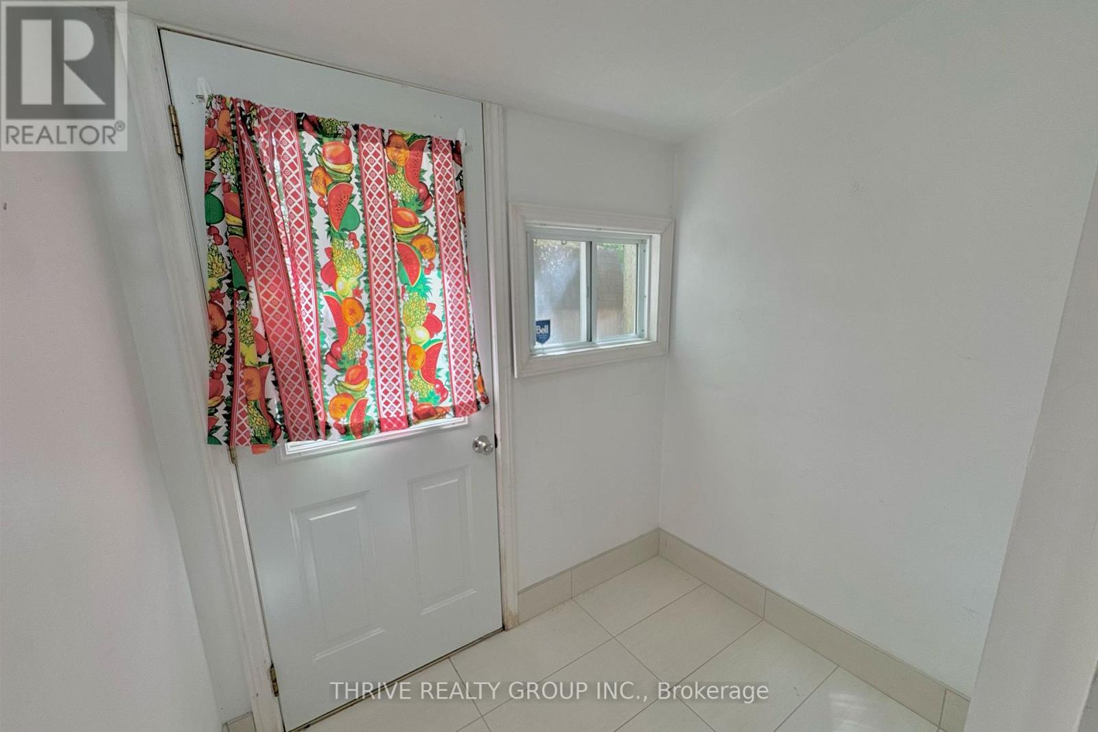 Main - 119 Mcclary Avenue, London South, Ontario  N5Z 2A6 - Photo 12 - X12419323