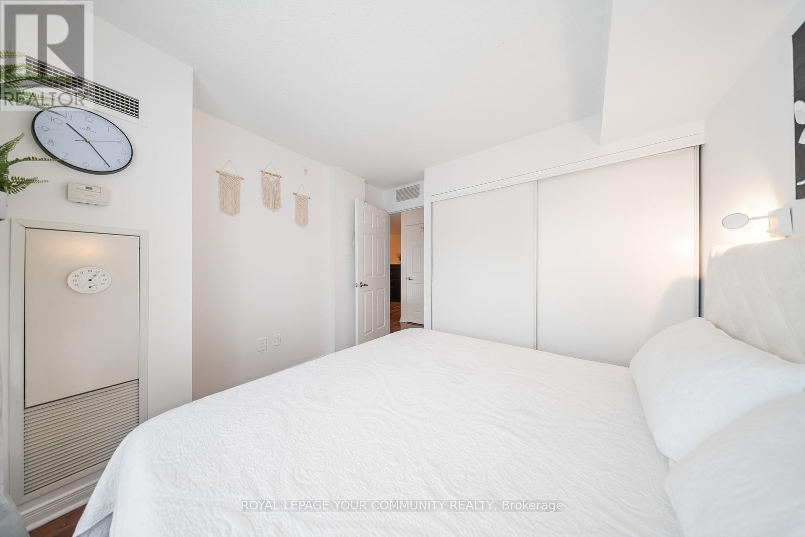 716 - 18 Valley Woods Road, Toronto, Ontario  M3A 0A1 - Photo 12 - C12479938