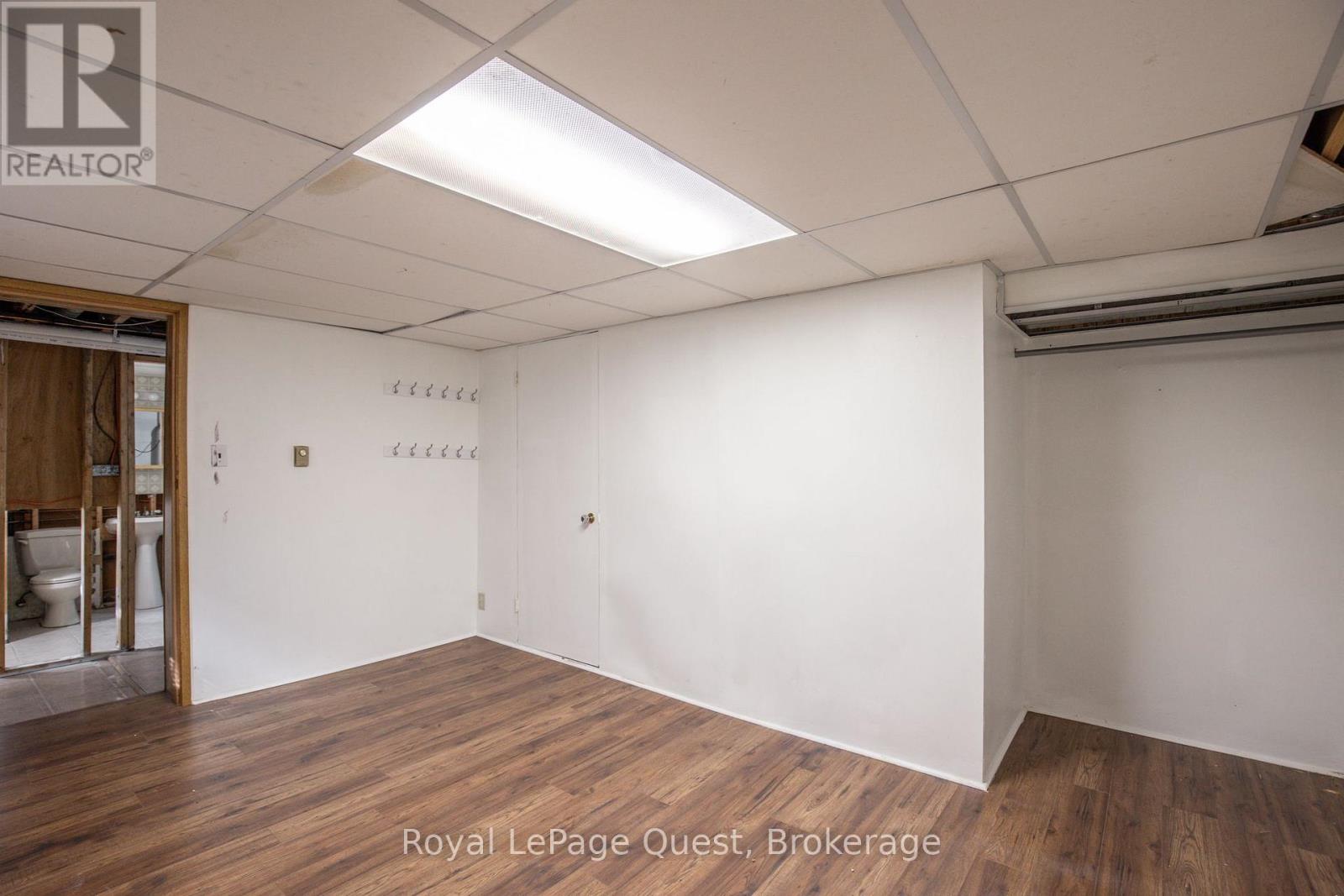 59 Fittons Road E, Orillia, Ontario  L3V 2J2 - Photo 27 - S12466058