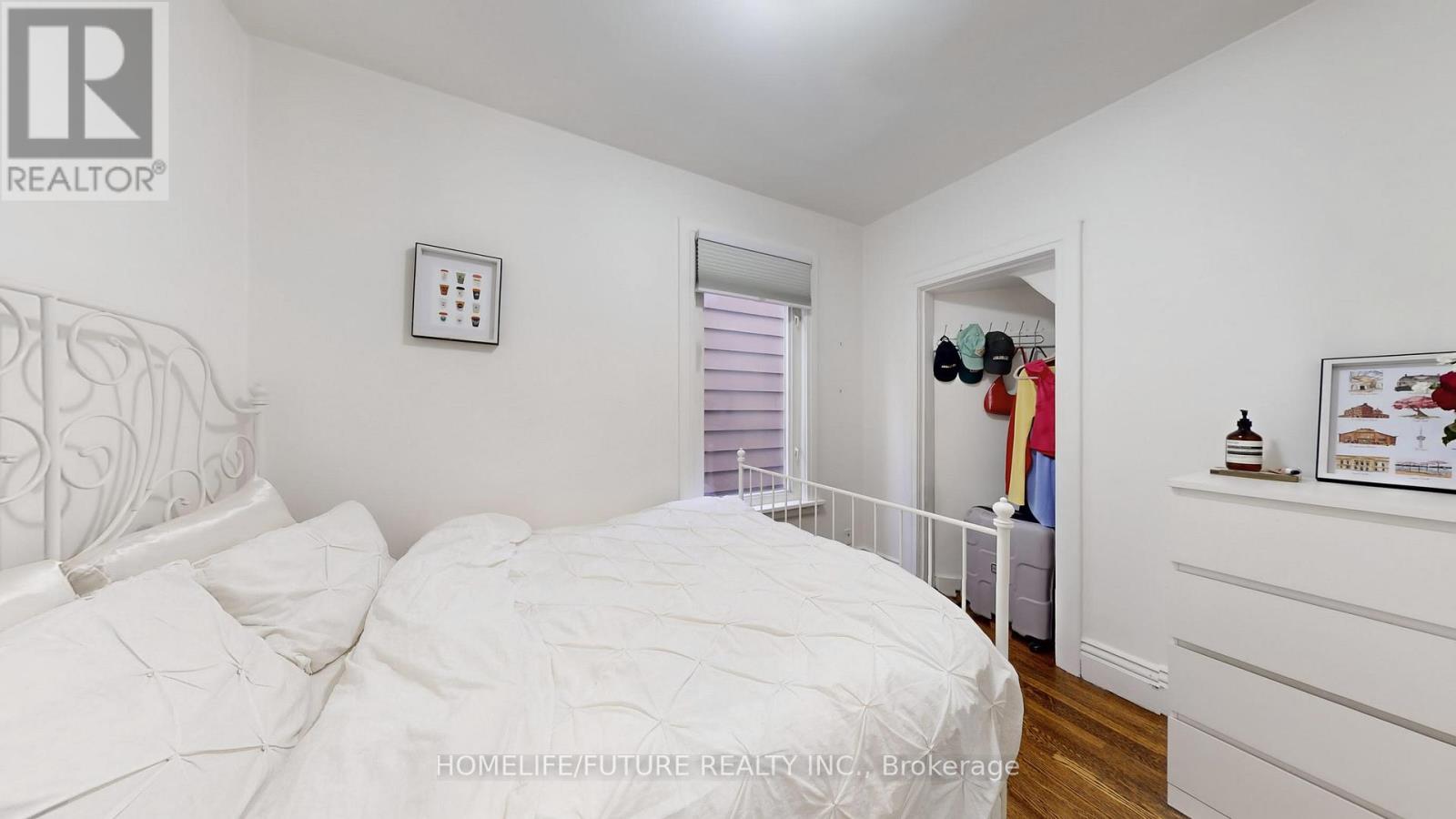 358 Brock Avenue, Toronto, Ontario  M6H 3N3 - Photo 12 - C12468218