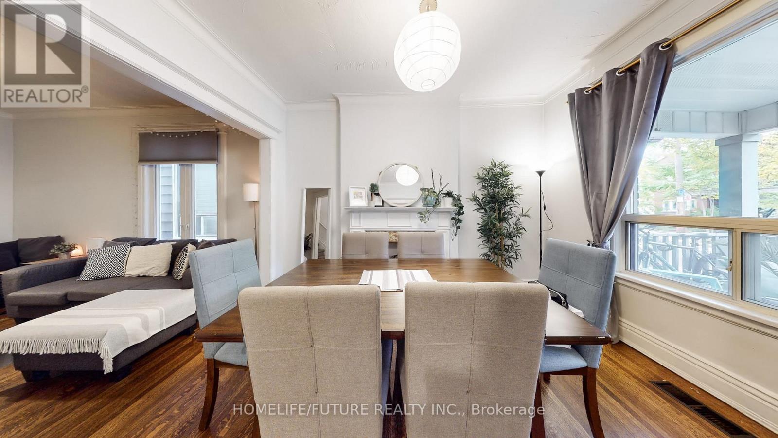 358 Brock Avenue, Toronto, Ontario  M6H 3N3 - Photo 7 - C12468218