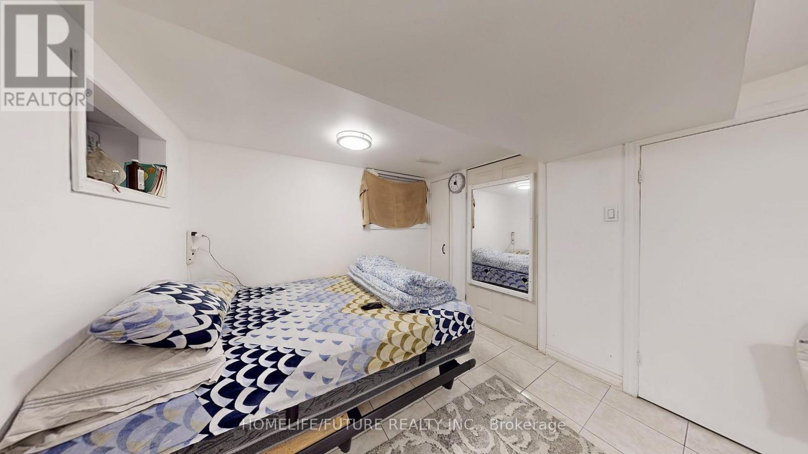 358 Brock Avenue, Toronto, Ontario  M6H 3N3 - Photo 9 - C12468218