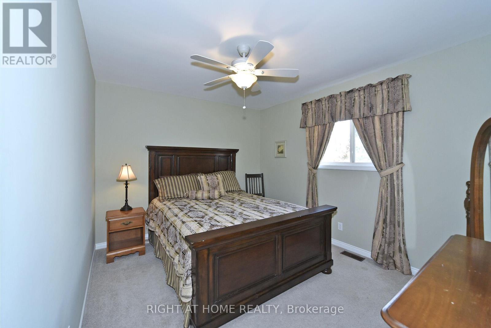 377 Parkwood Avenue, Bradford West Gwillimbury (Bradford), Ontario  L3Z 2W9 - Photo 14 - N12475643