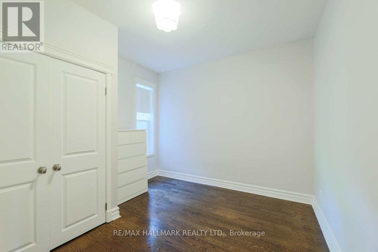 239 Bain Avenue, Toronto, Ontario  M4K 1G2 - Photo 20 - E12479940