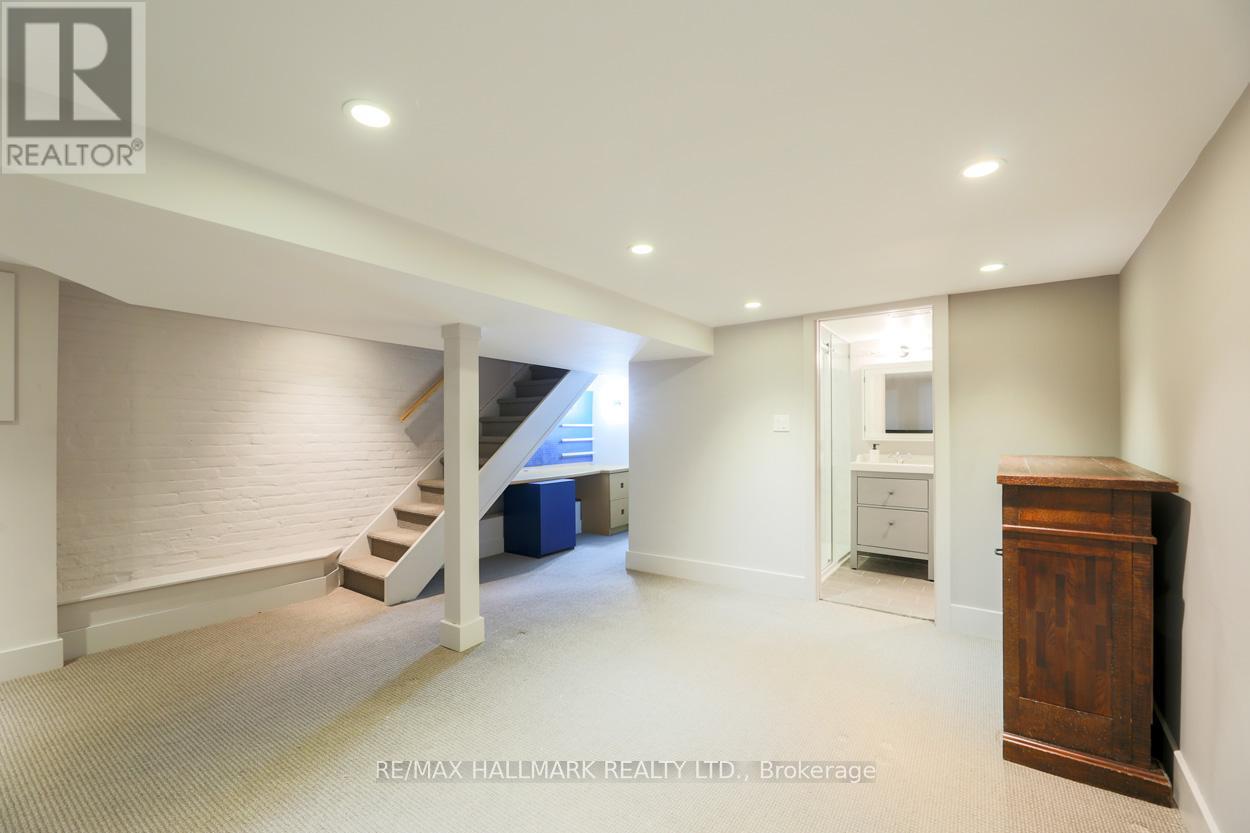 239 Bain Avenue, Toronto, Ontario  M4K 1G2 - Photo 27 - E12479940