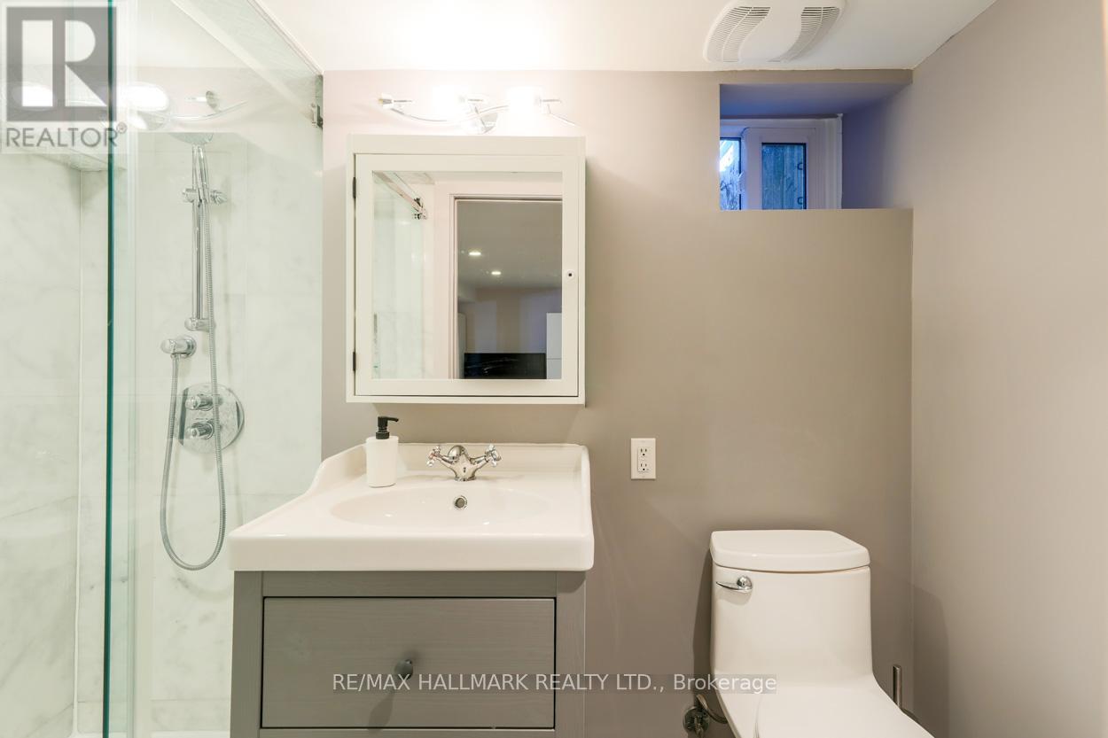 239 Bain Avenue, Toronto, Ontario  M4K 1G2 - Photo 28 - E12479940