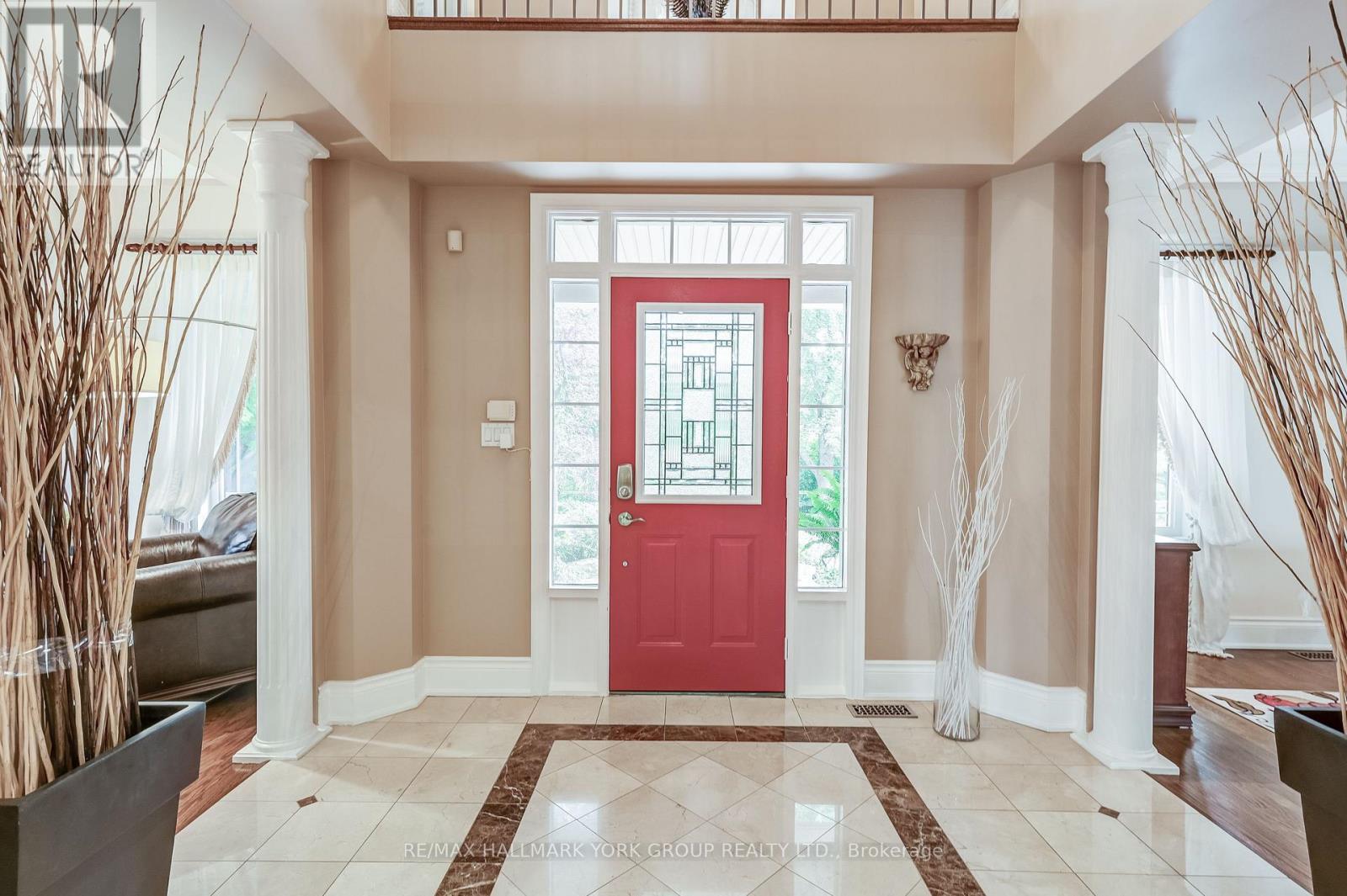 17 Duncton Wood Crescent, Aurora (Hills Of St Andrew), Ontario  L4G 7T4 - Photo 6 - N12479920