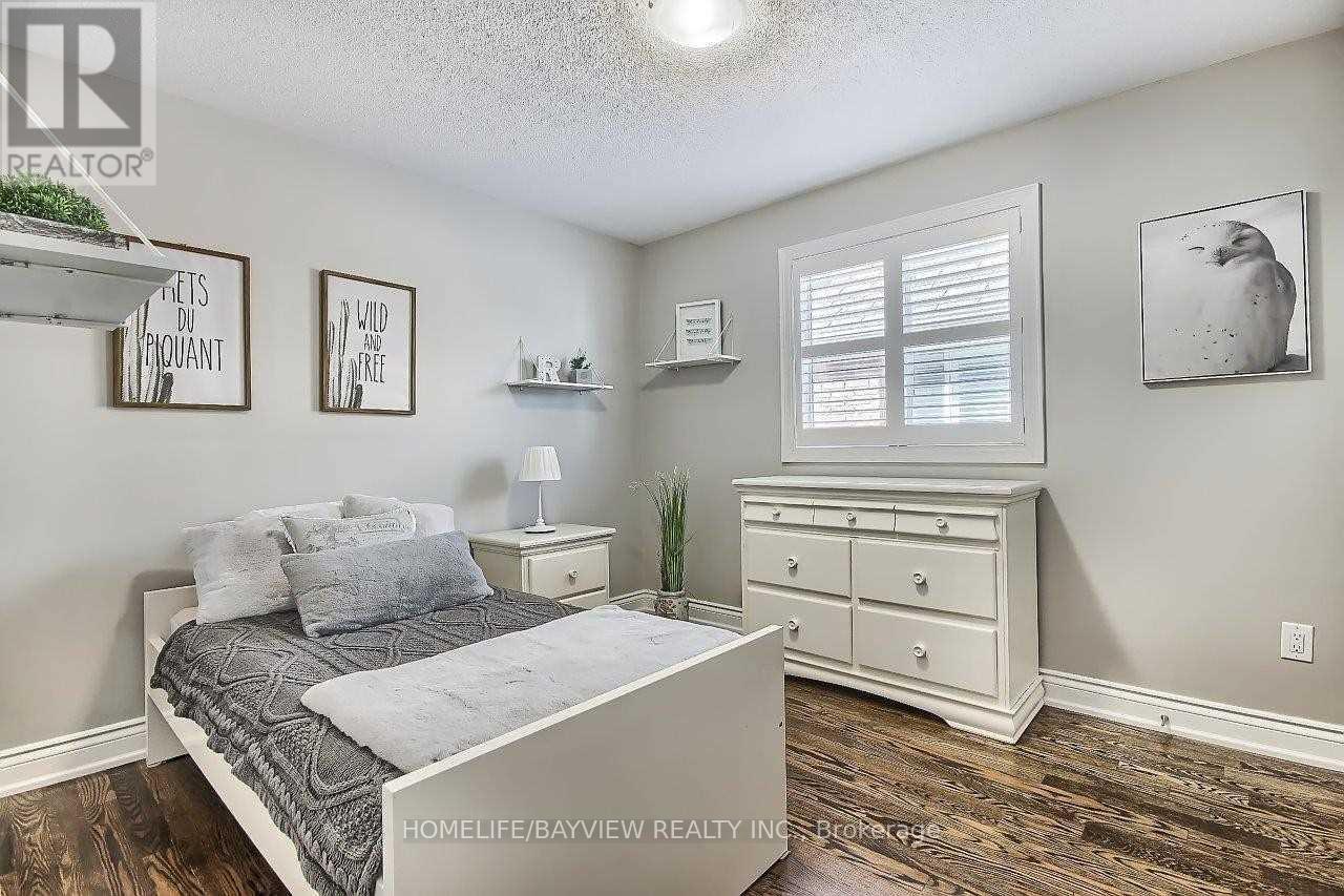 Main Fl - 95 Nantucket Drive, Richmond Hill, Ontario  L4E 3X4 - Photo 29 - N12479927