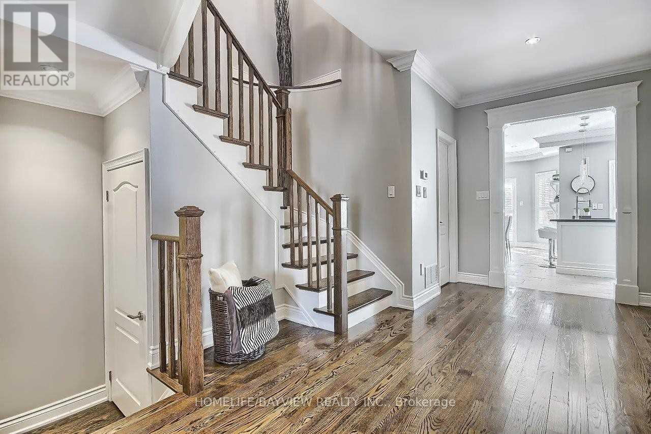 Main Fl - 95 Nantucket Drive, Richmond Hill, Ontario  L4E 3X4 - Photo 9 - N12479927