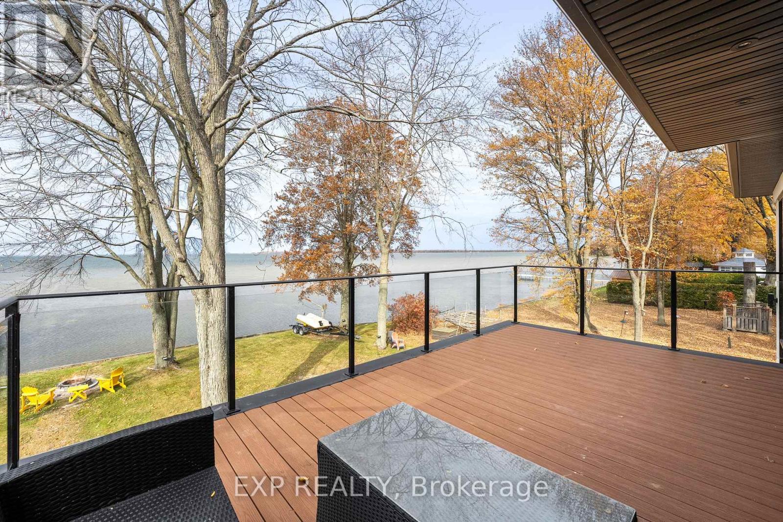 98 Mcrae Beach Road S, Georgina, Ontario  L0E 1N0 - Photo 30 - N12479928