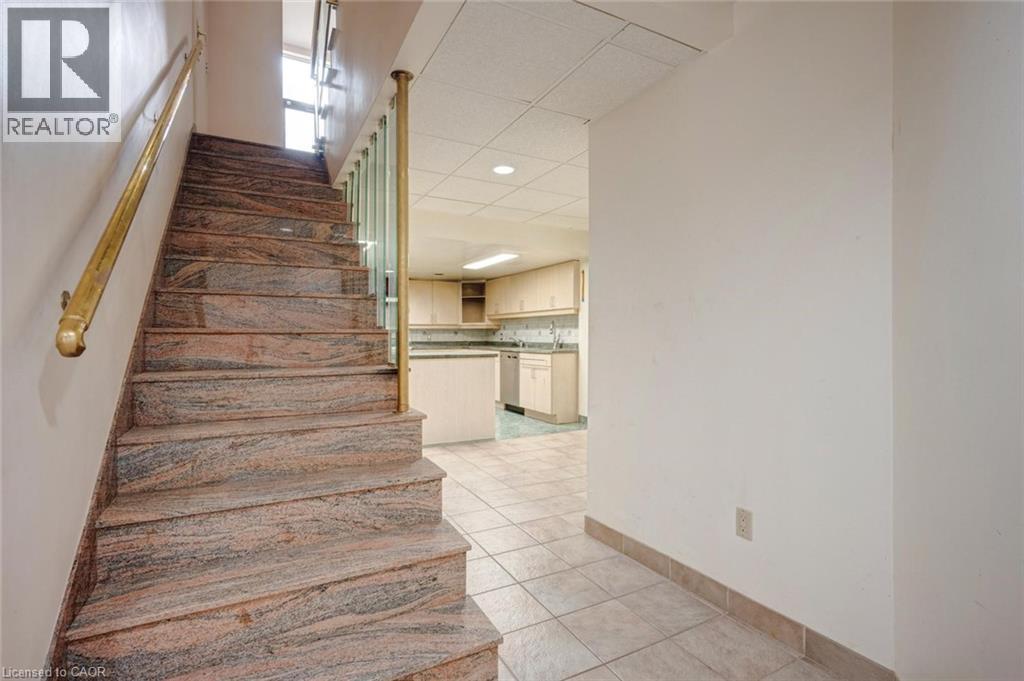 10 Edgeforest Drive, Brampton, Ontario  L6P 0E1 - Photo 35 - 40774897