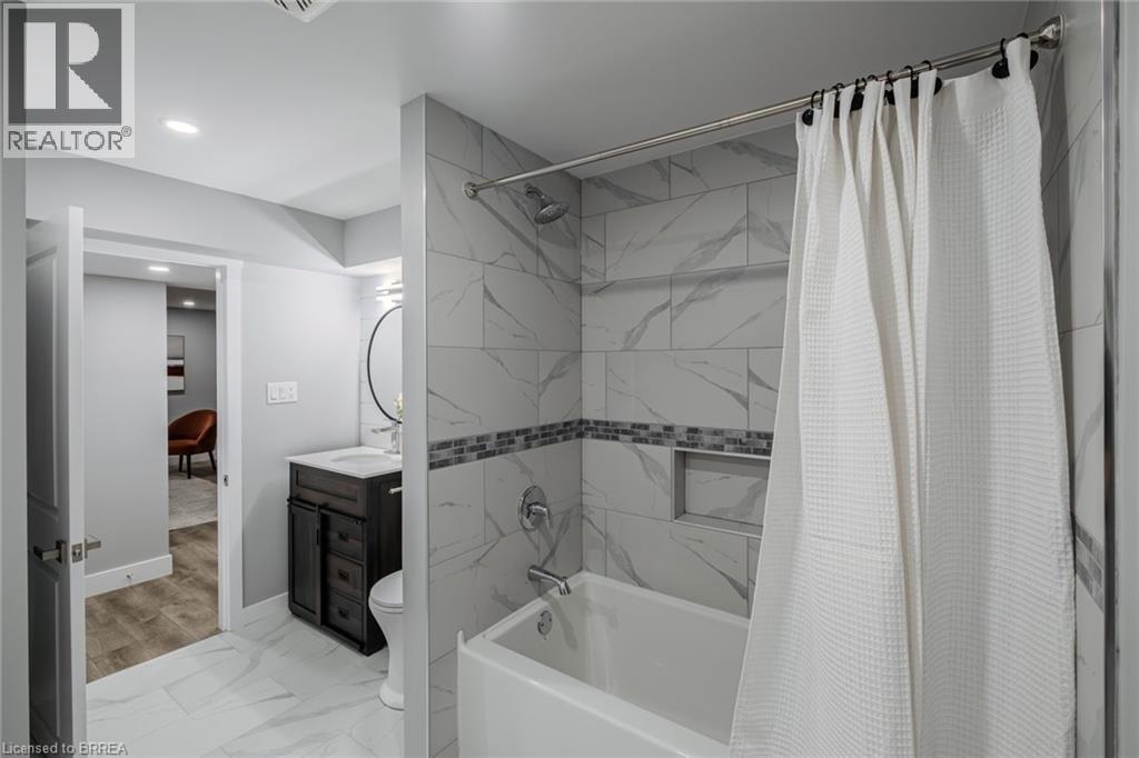 14 October Place, Brantford, Ontario  N3R 7B4 - Photo 31 - 40780486