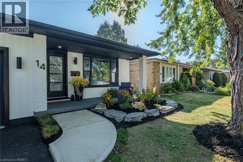 14 October Place, Brantford, Ontario  N3R 7B4 - Photo 2 - 40780486